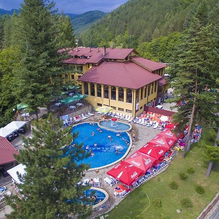 Balkan Hotel Chiflik Exterior photo