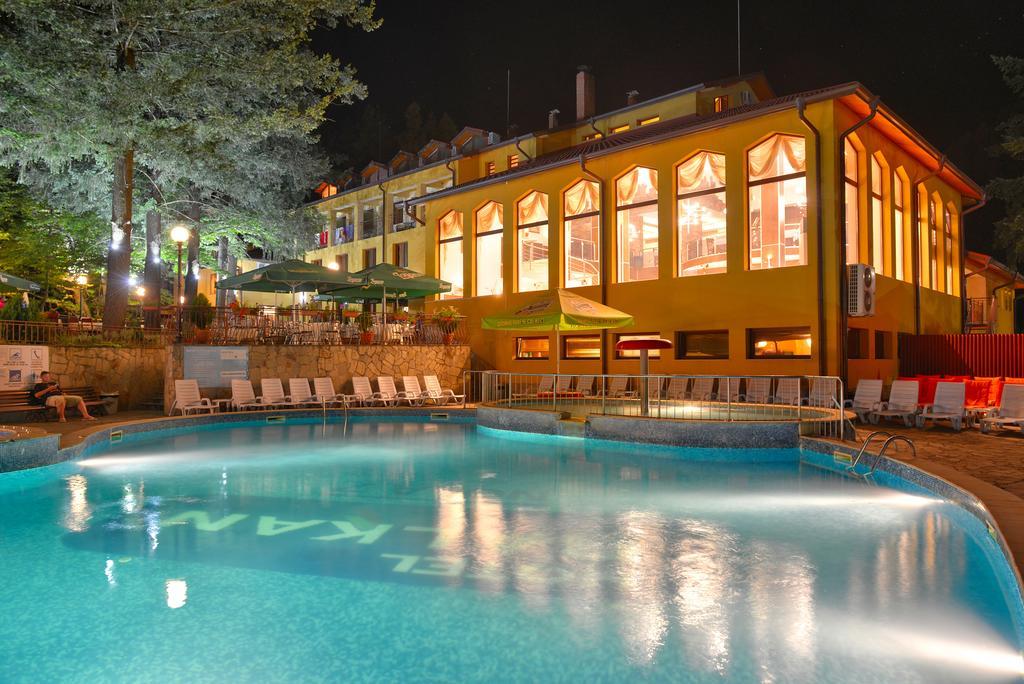 Balkan Hotel Chiflik Exterior photo